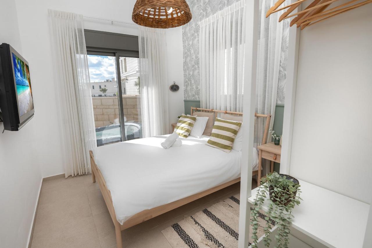 Sunset - Achziv Beach Apartment - סנסט חוף אכזיב Нагария Экстерьер фото